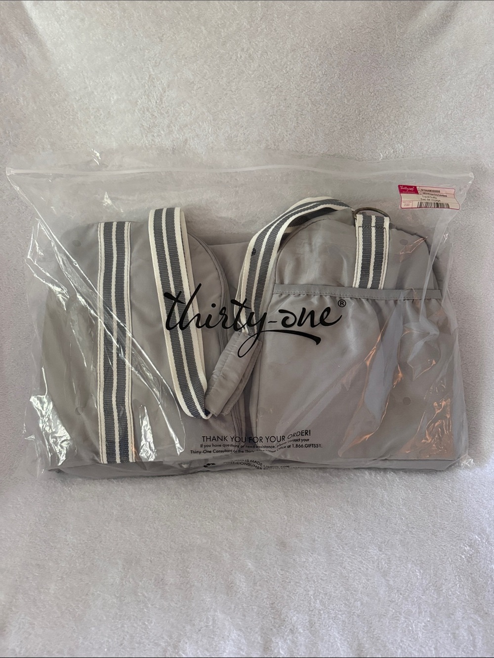thirty-one Travel Duffle, Whisper Grey Colorblock Print
